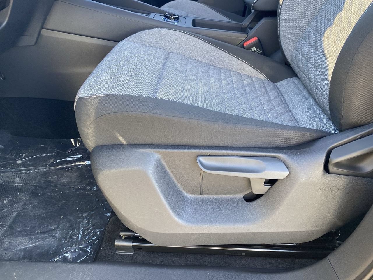 New 2026 Volkswagen Tiguan S FWD image 16
