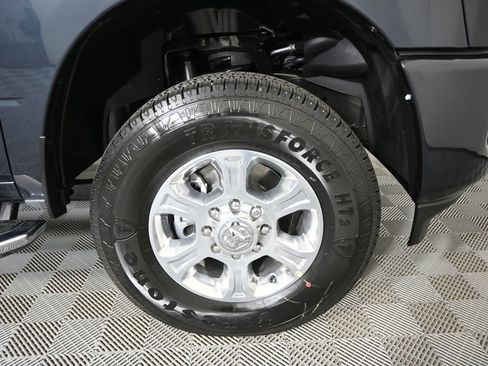 Used 2026 RAM 3500 Big Horn AWD/4WD image 12