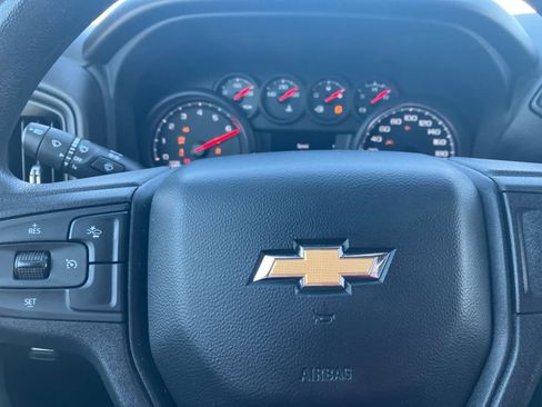 Used 2022 Chevrolet Silverado 1500 W/T w/ WT Value Package AWD/4WD image 16