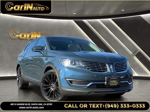 Used 2016 Lincoln MKX Reserve w/ Technology Package FWD image 3