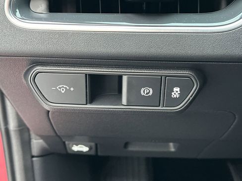 New 2025 Kia K4 EX image 18