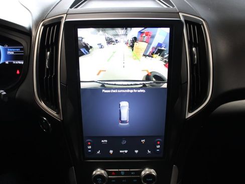 Used 2023 Ford Edge SEL AWD/4WD image 17