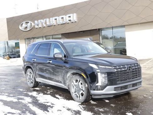 Used 2025 Hyundai Palisade Limited AWD/4WD image 1