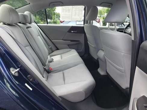 Used 2014 Honda Accord LX image 29