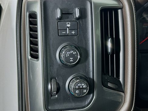 Used 2017 Chevrolet Silverado 1500 LTZ Z71 w/ LTZ Plus Package image 16