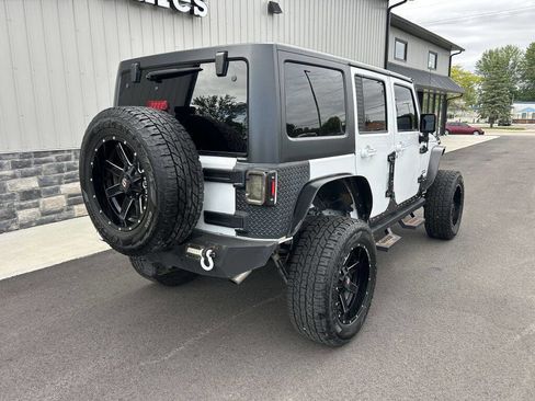 Used 2016 Jeep Wrangler Unlimited Sport w/ Quick Order Package 24S AWD/4WD image 3