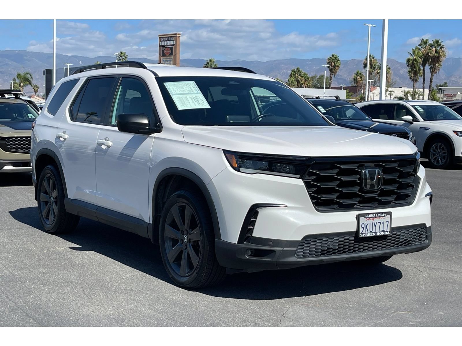 Certified 2024 Honda Pilot Sport image 8
