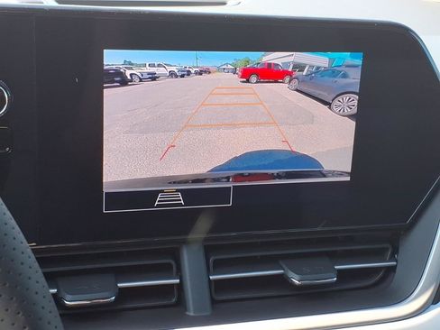 New 2026 Chevrolet Trax RS w/ Driver Confidence Package FWD image 22