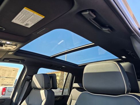 New 2026 GMC Yukon XL Elevation w/ Elevation Premium Package image 25