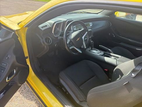 Used 2015 Chevrolet Camaro LT w/ RS Package RWD image 7