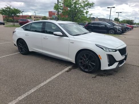 Used 2022 Cadillac CT5 V w/ Premium Package AWD/4WD image 11