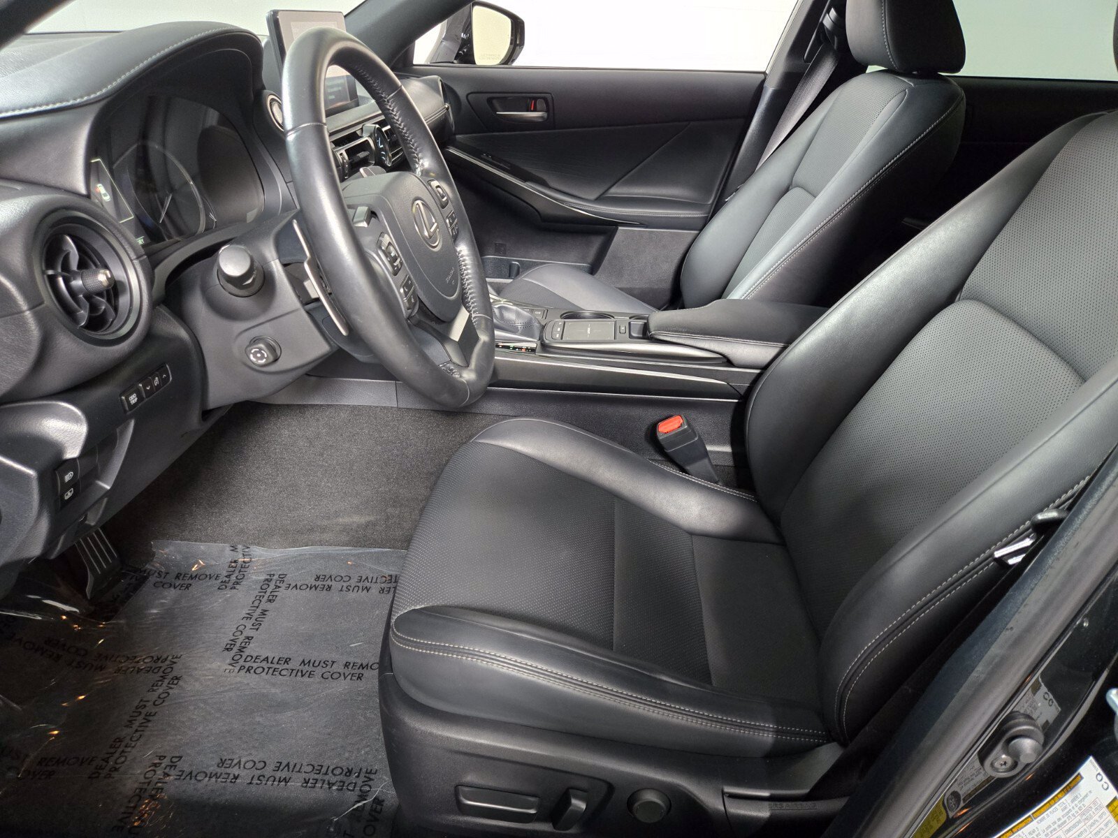 Used 2024 Lexus IS 300 w/ Premium Package RWD image 11