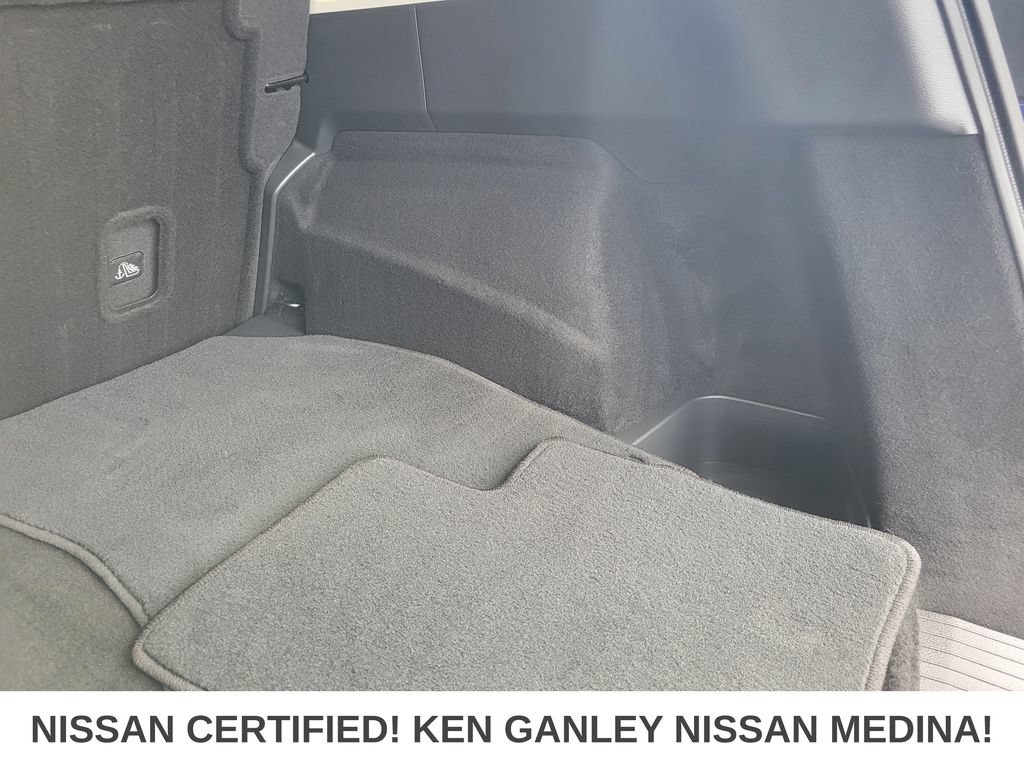 Certified 2023 Nissan Rogue SV AWD/4WD image 44