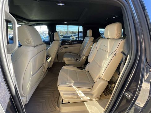 Certified 2023 Cadillac Escalade ESV Premium Luxury w/ LPO, Radiant Package image 26