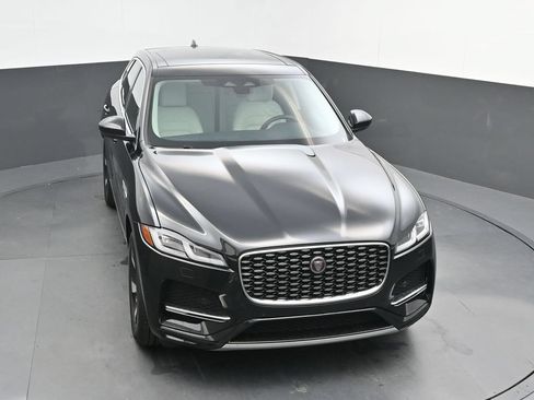 Certified 2023 Jaguar F-PACE S AWD/4WD image 36