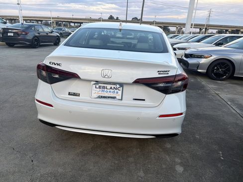 New 2026 Honda Civic Sport Touring image 5