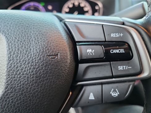 Used 2022 Honda Accord EX-L image 10