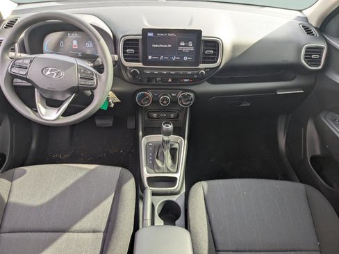 New 2026 Hyundai Venue SE FWD image 16