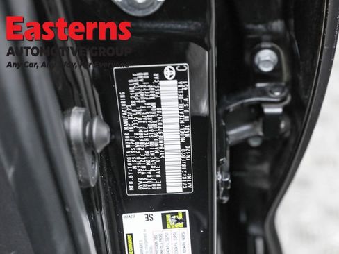 Used 2023 Toyota Corolla LE image 33