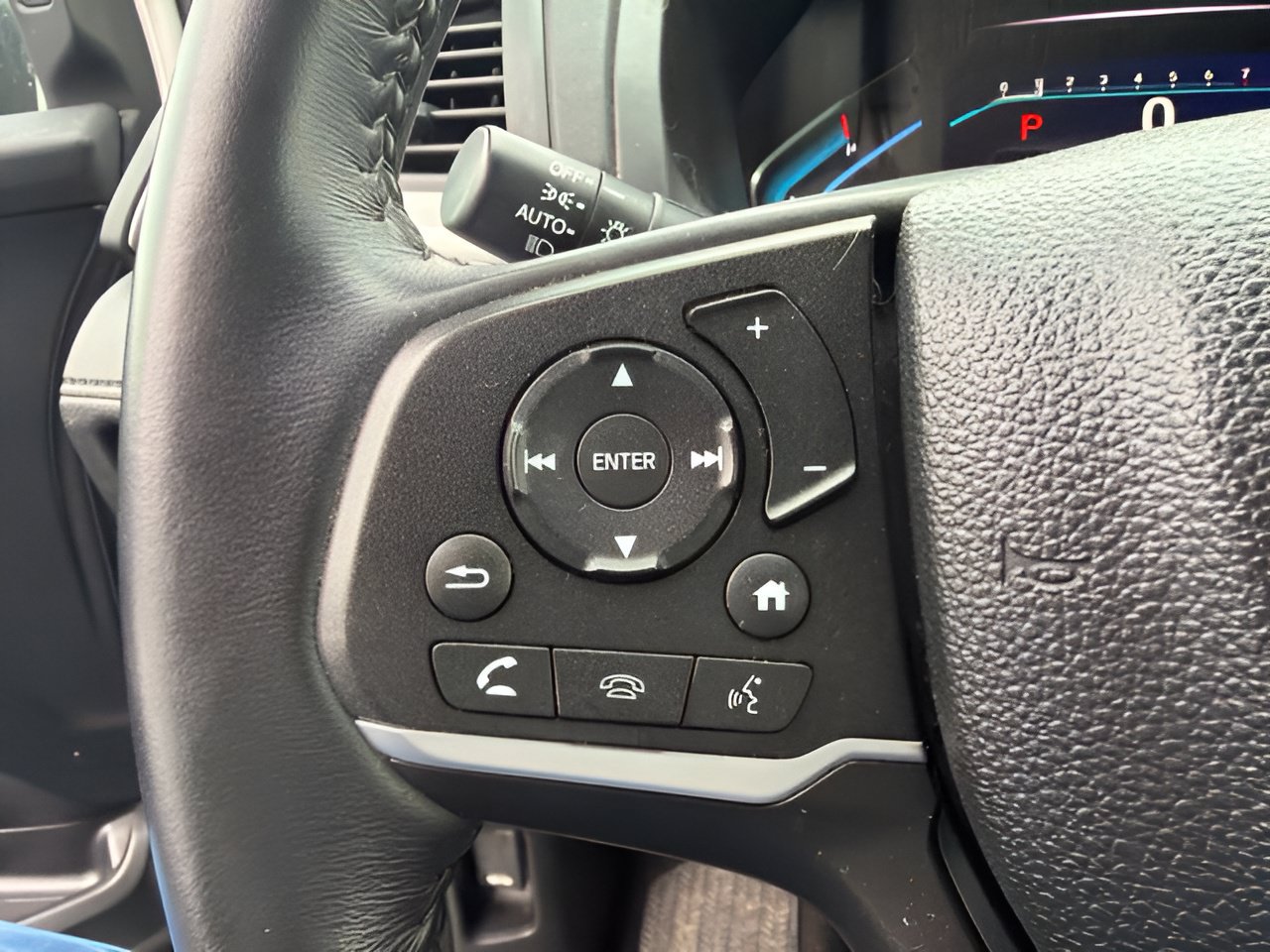 Used 2024 Honda Odyssey EX-L image 19