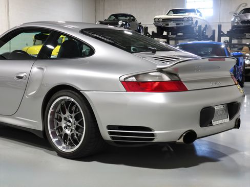 Used 2002 Porsche 911 Turbo AWD/4WD image 29