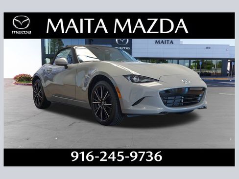 New 2026 MAZDA MX-5 Miata Grand Touring RWD image 1