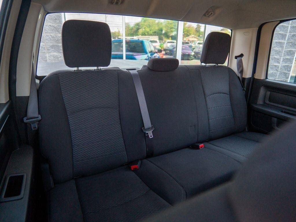 Used 2019 RAM 1500 Express w/ Hydro Blue Sport Package AWD/4WD image 26