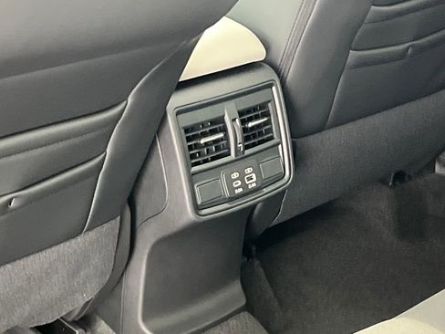 New 2026 Subaru Forester Premium image 34