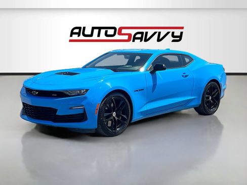 Used 2023 Chevrolet Camaro SS w/ Design Package 1 RWD image 3