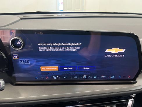 New 2026 Chevrolet Traverse LT image 41