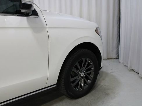 Used 2021 Ford Expedition Limited AWD/4WD image 28