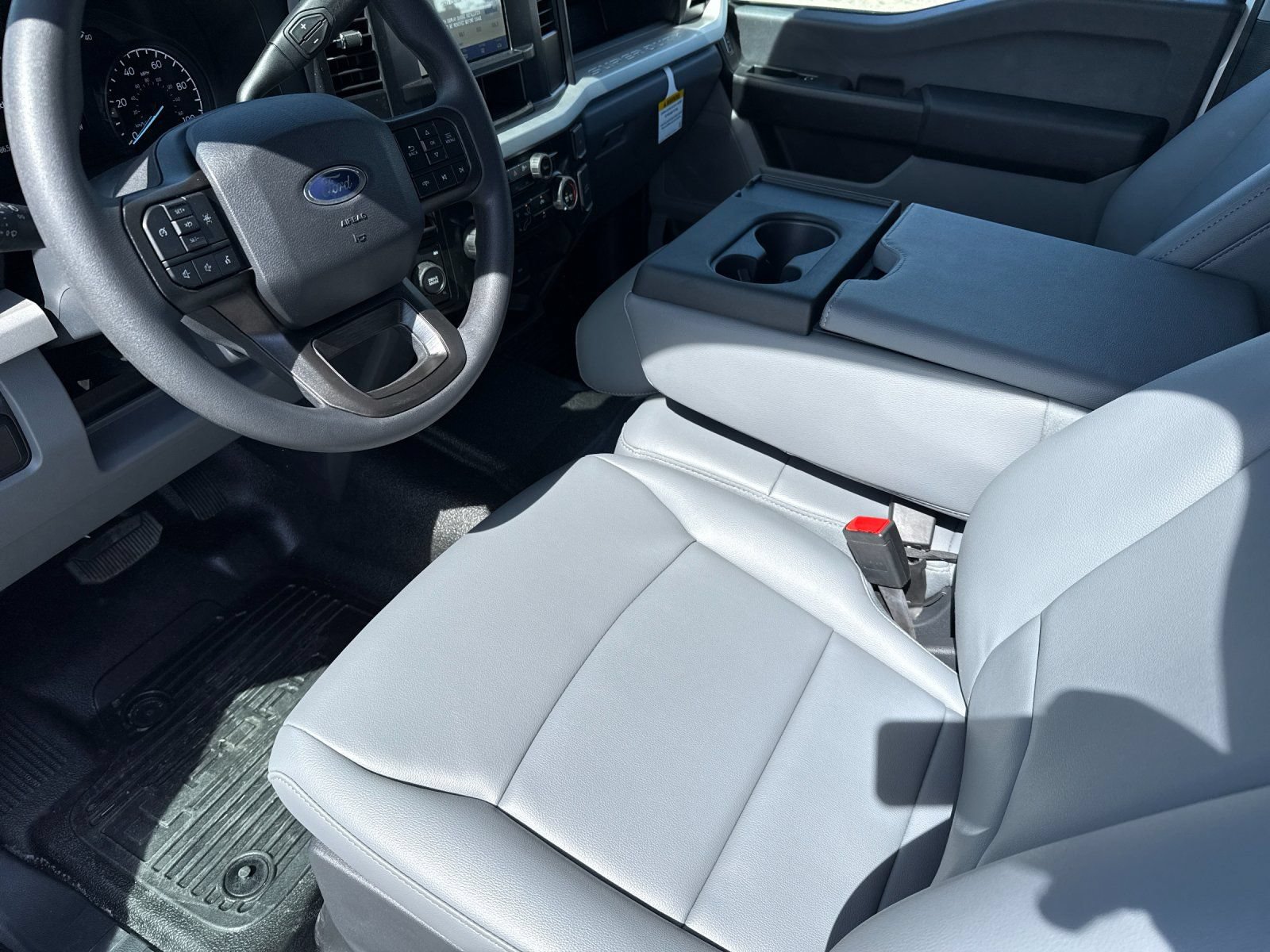 New 2026 Ford F550 4x4 Crew Cab Super Duty image 10