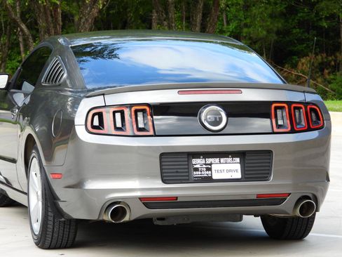 Used 2014 Ford Mustang GT RWD image 24