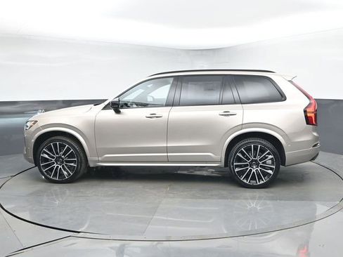 New 2026 Volvo XC90 B6 Ultra w/ Protection Package Premier image 6