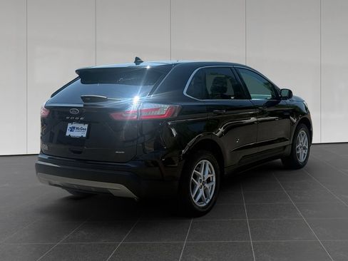 Used 2024 Ford Edge SEL AWD/4WD image 5