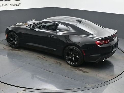 Used 2023 Chevrolet Camaro LT w/ Technology Package RWD image 35