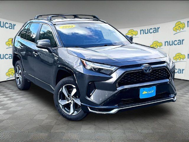 Used 2023 Toyota RAV4 SE AWD/4WD image 1