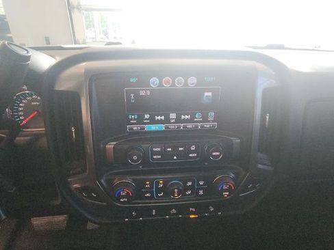 Used 2017 Chevrolet Silverado 1500 LT w/ All Star Edition AWD/4WD image 28