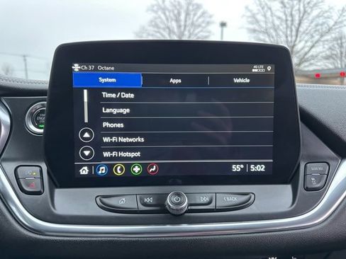 Used 2023 Chevrolet Blazer LT image 39