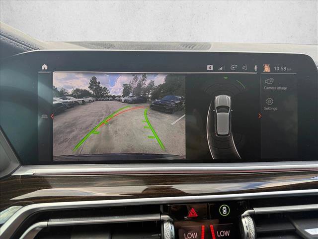 Used 2021 BMW X5 sDrive40i w/ Convenience Package RWD image 14