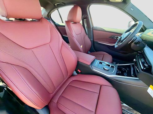 New 2026 BMW 330i Sedan w/ M Sport Package image 15