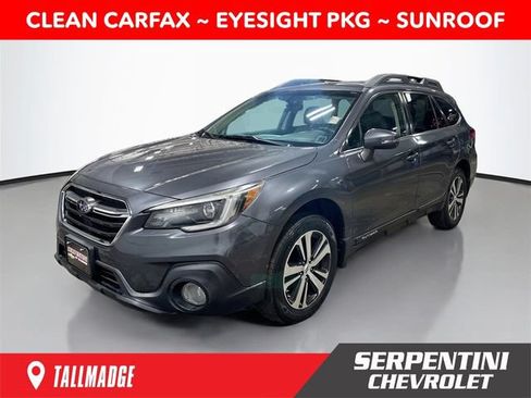 Used 2018 Subaru Outback 2.5i Limited AWD/4WD image 1