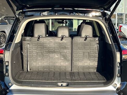 Used 2024 Nissan Pathfinder SL w/ SL Premium Package image 26