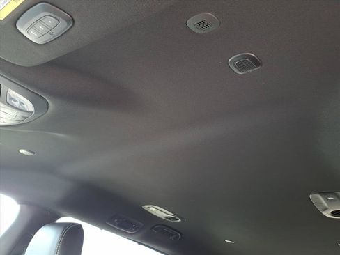 New 2027 Chrysler Pacifica Select FWD image 22