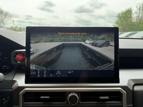 Used 2025 Toyota Tacoma TRD Sport w/ TRD Sport Premium Package image 45