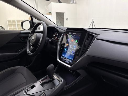 Used 2025 Subaru Crosstrek 2.0i Premium image 24
