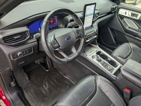 Used 2020 Ford Explorer ST w/ ST High-Performance Pack image 11