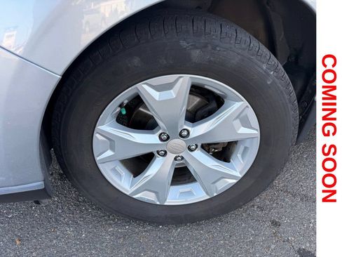 Used 2014 Subaru Forester 2.5i Touring AWD/4WD image 4