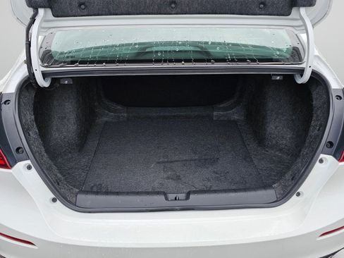 Used 2019 Honda Insight Touring image 16