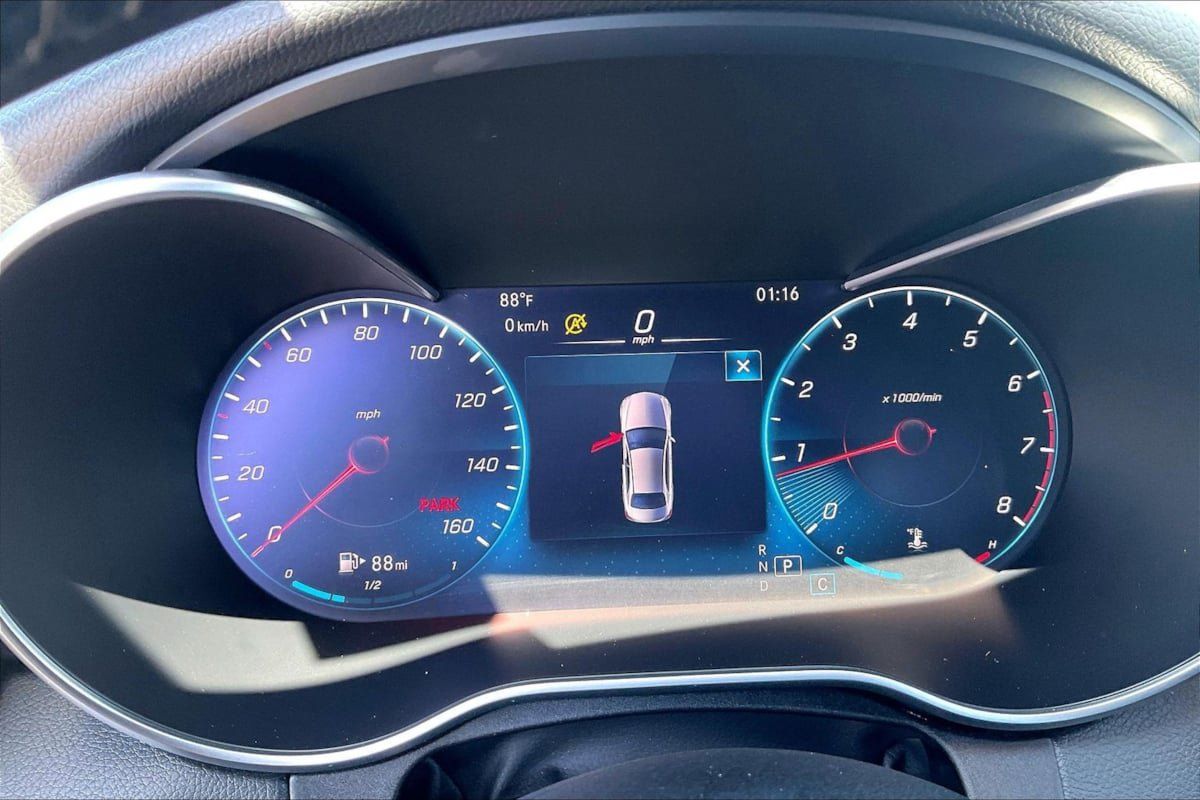 Used 2020 Mercedes-Benz C 300 Sedan w/ Premium Package image 18